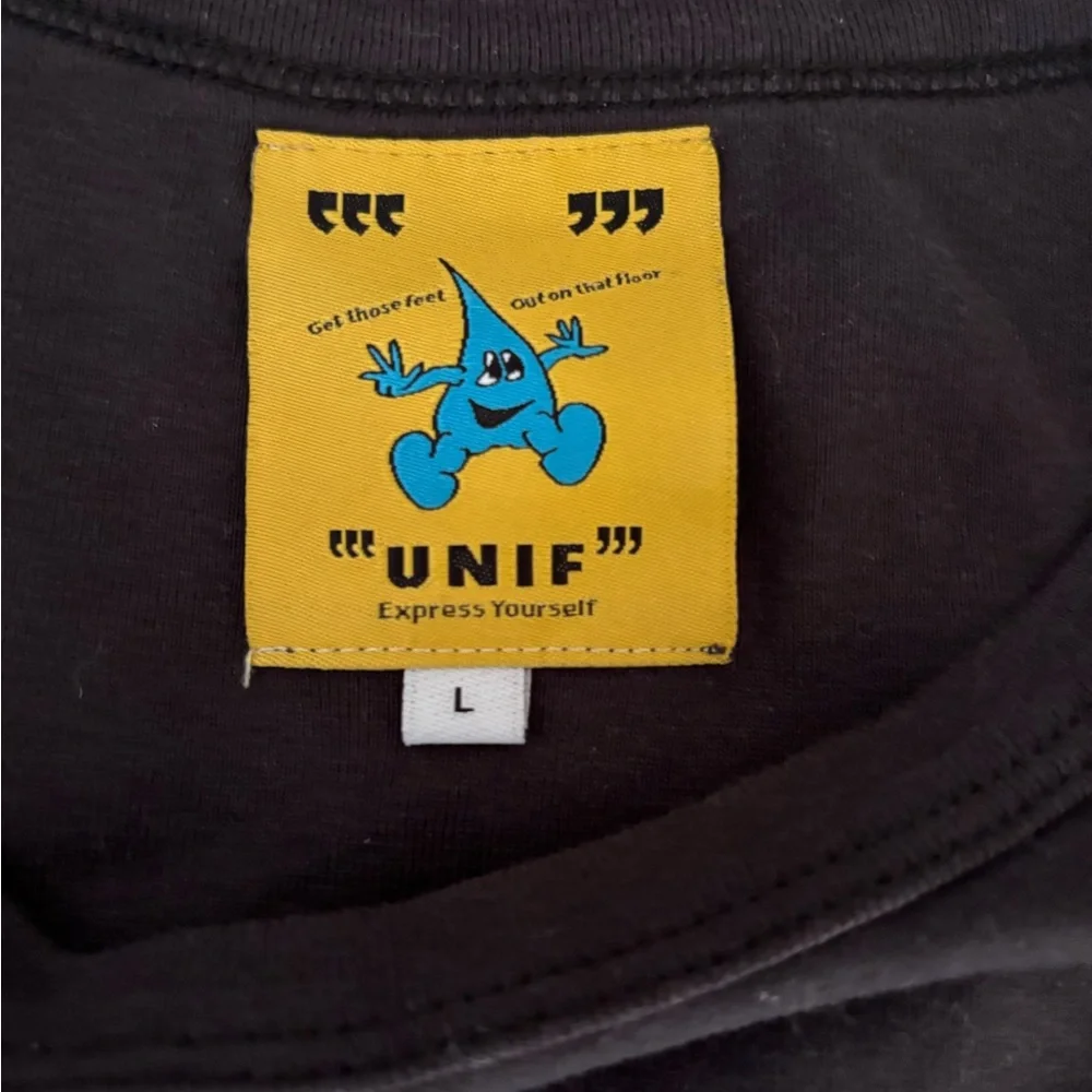 UNIF Black Frayed Edge Tee - Picture 5 of 5